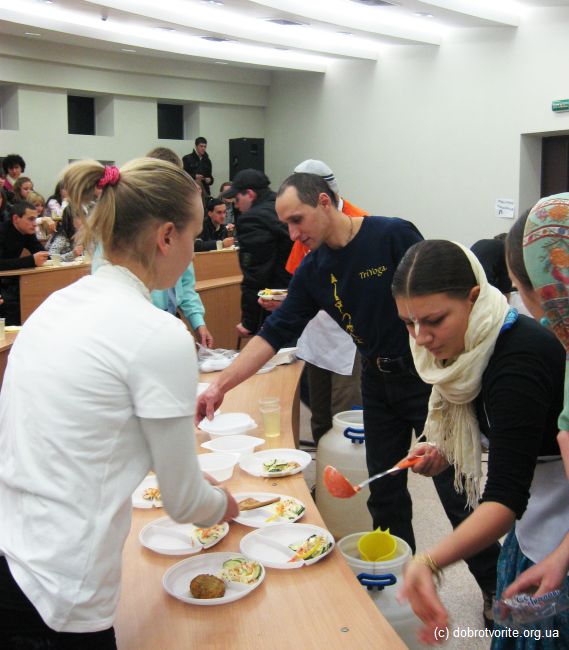 бесплатные обеды для студентов salat