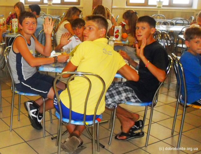 Дети из детского дома 979_4