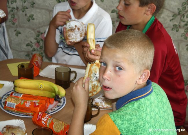 Помощь детям-сиротам Помощь детям-сиротам